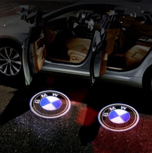 Alum - LED logo projektor značky automobilu na dveře
