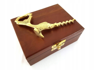 Giftdeco - Mosazná vývrtka a otvírák Ryba v dřevěné krabičce.
